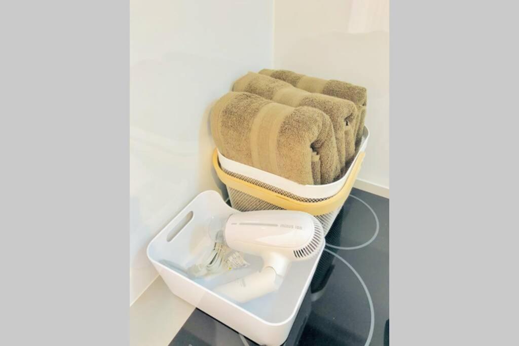 Enzo Fukuoka Apartment Fukuoka  Ngoại thất bức ảnh